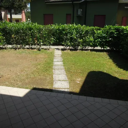 Villaggio Azzurro Bibione Exterior photo
